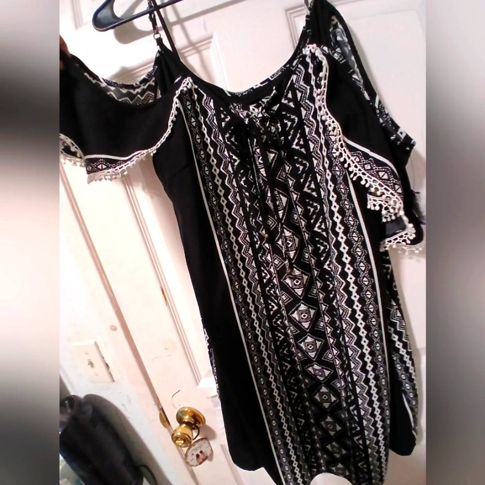 Three 🩷🩷🩷 Hearts Black and White Patterned Mini Dress